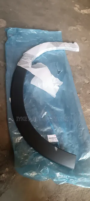 Toyota Rush 2020 Fender Padded Front