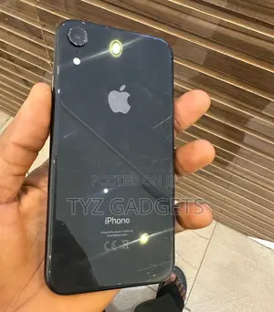 Apple iPhone XR 64 GB Black