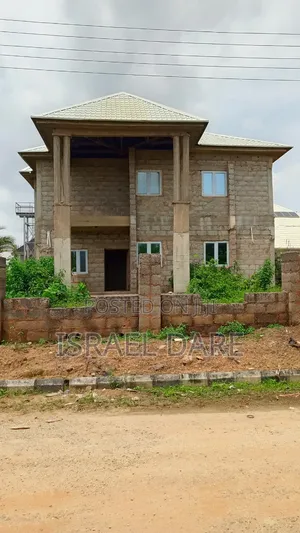 4bdrm Duplex in Oil Spring Estate, FHA for sale