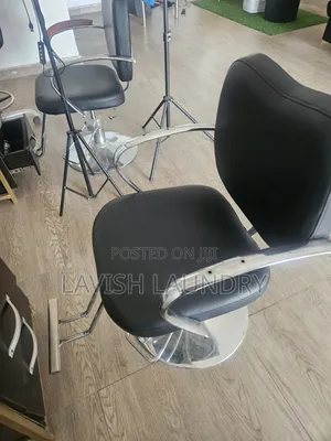 Unisex Salon Chairs for Sales