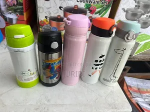 U-rise Essentials Ent