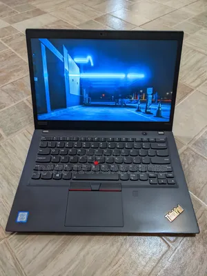 Laptop Lenovo ThinkPad T490s 16GB Intel Core i7 SSD 512GB