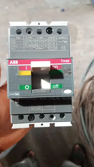 McCb Breaker 3 Pole
