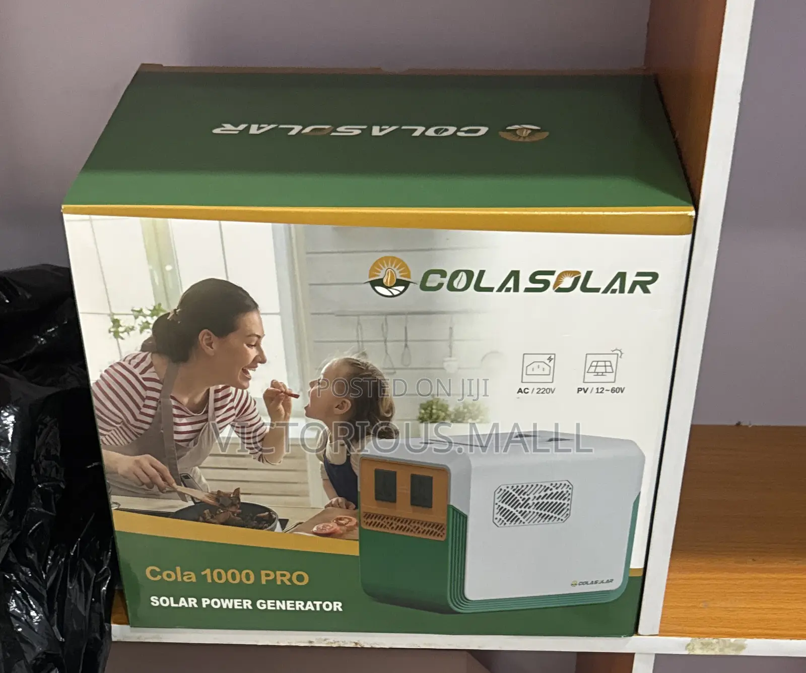 Cola 1000 Pro Solar Generator