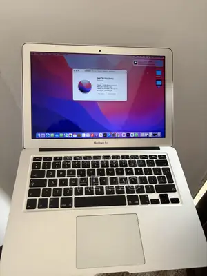 Laptop Apple MacBook Air 2017 4GB SSD 128GB