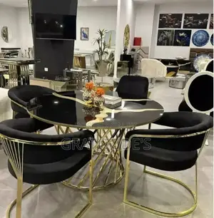 Luxury 4 Seaters Dinner Table