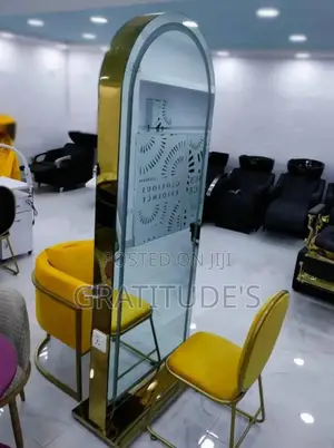 Double Side Saloon Mirror and Chairs
