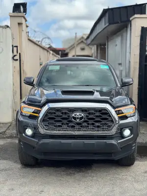 Toyota Tacoma 4dr Double Cab 2016 Gray