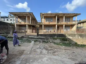 18bdrm Room & Parlour in Rind Road for sale