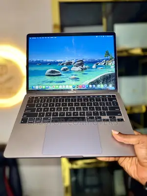 Laptop Apple MacBook Pro 2020 16GB Intel Core i5 SSD 512GB