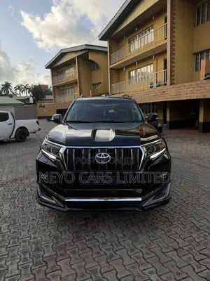 Toyota Land Cruiser Prado 2.7 2021 Black