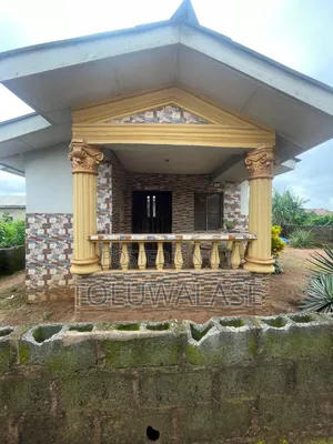 3bdrm Bungalow in Tat Crescent, Ijebu Ode for sale