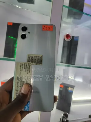 Samsung Galaxy A05 128 GB