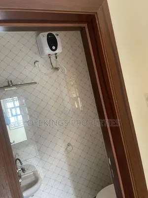2bdrm Duplex in Akala Estate, Oluyole for rent