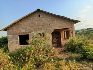 2bdrm Bungalow in Ifo for sale