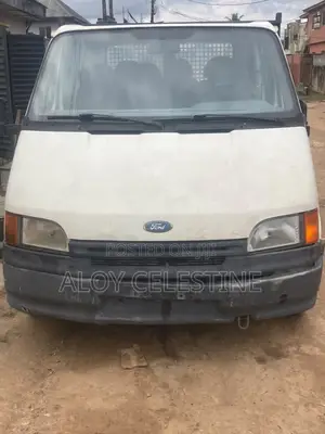 Ford Truck 6 Wheeler Diesel Engine 1999 White