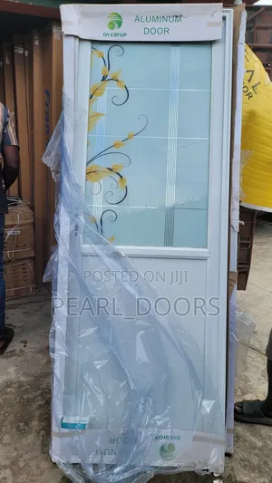 Water Resistant Antitrust Toilet Door