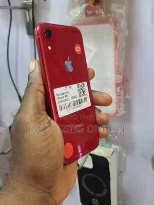Apple iPhone XR 128 GB Red