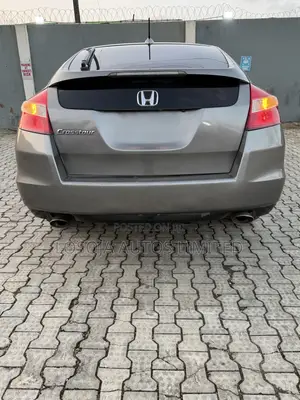 Honda Crosstour 3.5 FWD 2012 Gray