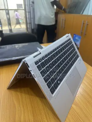 Laptop HP EliteBook x360 1030 G4 16GB Intel Core i7 SSD 256GB