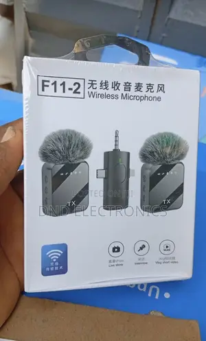 F11-2 Wireless Lavalier Microphone Kit 