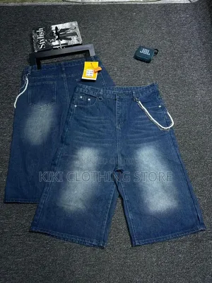 Short Length Baggy Jeans