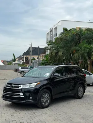 Toyota Highlander 2019 Black
