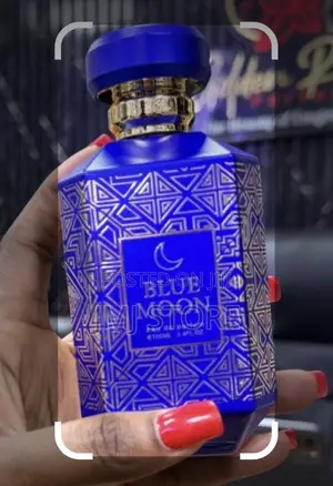 Blue Moon Eau De Parfum, a Unisex Fragrance.