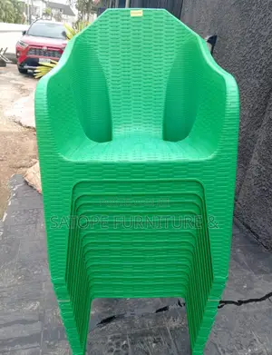 Quality Plastic Chairs