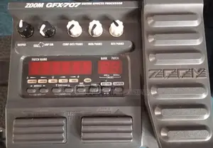 Zoom GFX-707 Guitar Multi-Effects Processor Pedal
