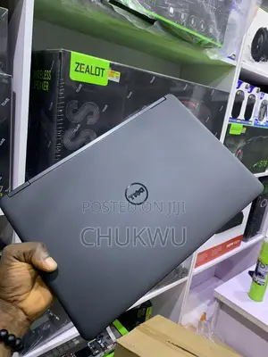 Laptop Dell Latitude 7450 8GB Intel Core i5 SSD 256GB