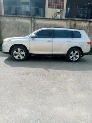 Suv for Rent (7seaters)
