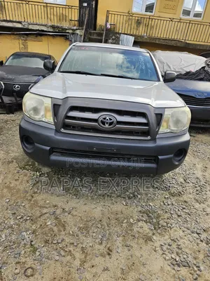 Toyota Tacoma 2011 Silver