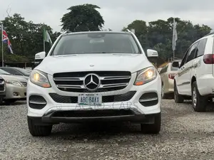 Mercedes-Benz GLE-Class 2016 White
