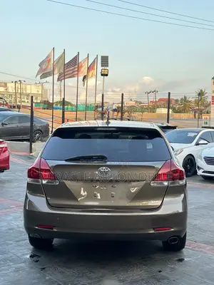 Toyota Venza XLE 4dr Wagon (2.7L 4cyl 6A) 2014 Brown