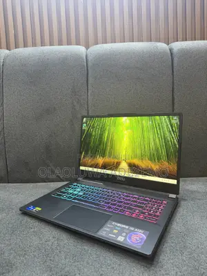 Laptop MSI Cyborg 15 16GB Intel Core i7 SSD 512GB