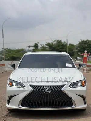 Lexus ES 350 Luxury 2021 White