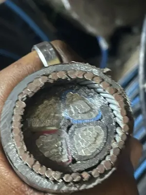 70mm 4 Core Armoured Cable Aluminum