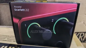 Focusrite Scarllet 2i2 4th Gen