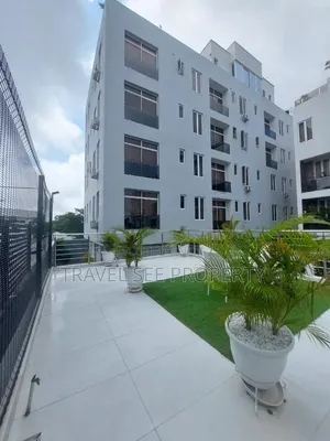 Furnished 3bdrm Block of Flats in Estate Banana Lsland for sale
