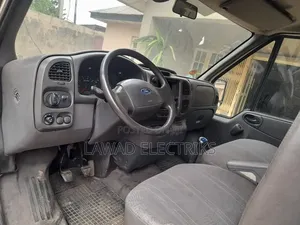 Ford Transit 2002 White
