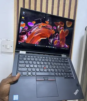 Laptop Lenovo ThinkPad X380 Yoga 8GB Intel Core i7 SSD 256GB