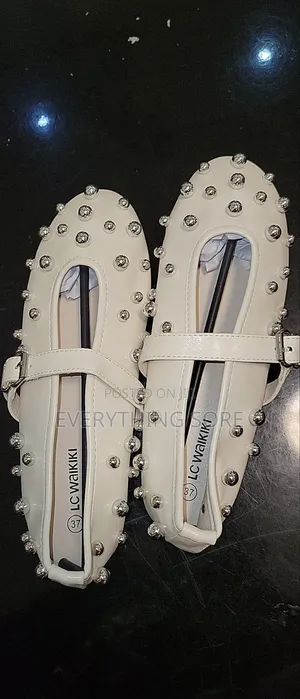 Kids Flat Shoes