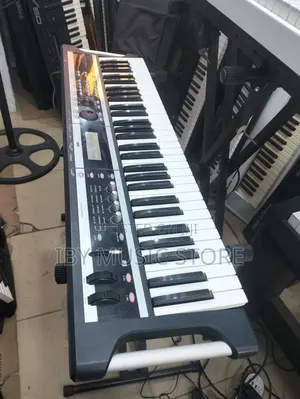 Korg X50 Music Synthesizer
