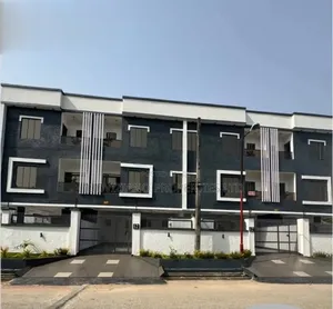 4bdrm Duplex in Lekki Phase 1 for sale