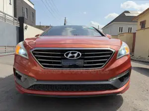 Hyundai Sonata Limited 2.0T 4dr Sedan (2.0L 4cyl Turbo 6A) 2015 Orange