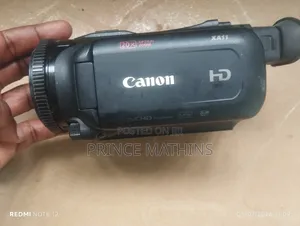 Canon Xa11