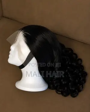 Short Bounce Hair
