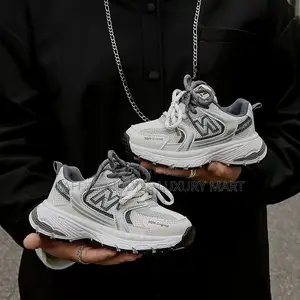 Elegant Unisex Kiddies Sneakers