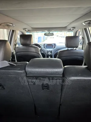 Hyundai Santa Fe Limited 4dr SUV AWD w/Saddle Interior (3.3L 6cyl 6A) Silver